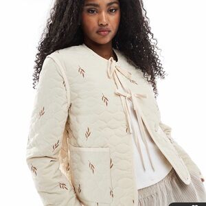 Vero Moda Cream/Oat Quilted Jacket